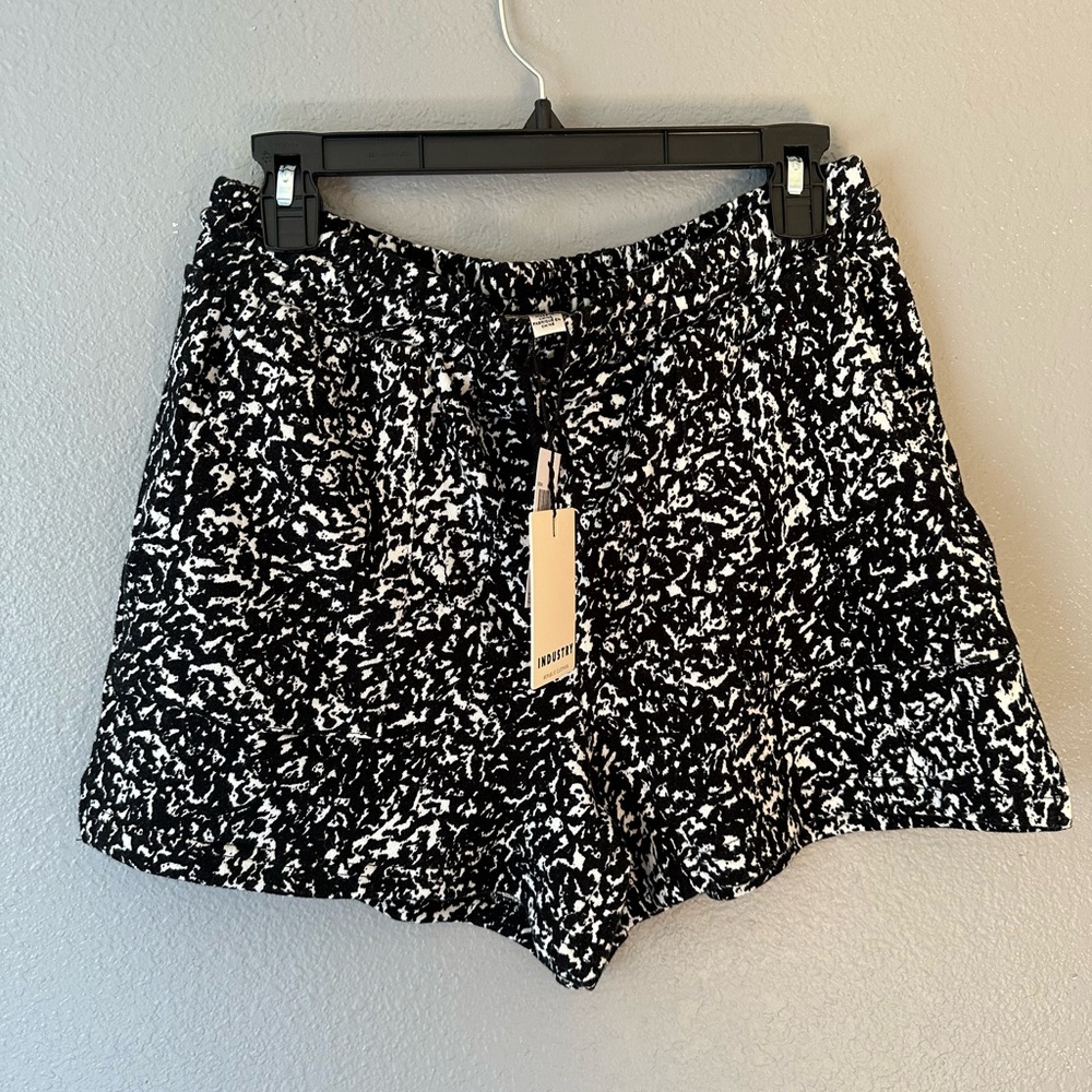 Industry republic clothing Black and White Patterned Shorts